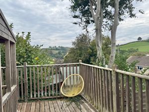 Photo 14- click for photo gallery